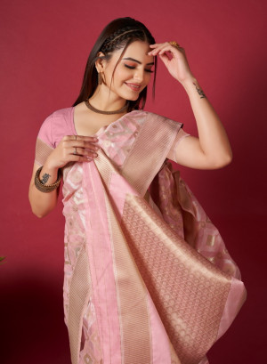 Elegant Baby Pink Kanchipuram Silk Saree