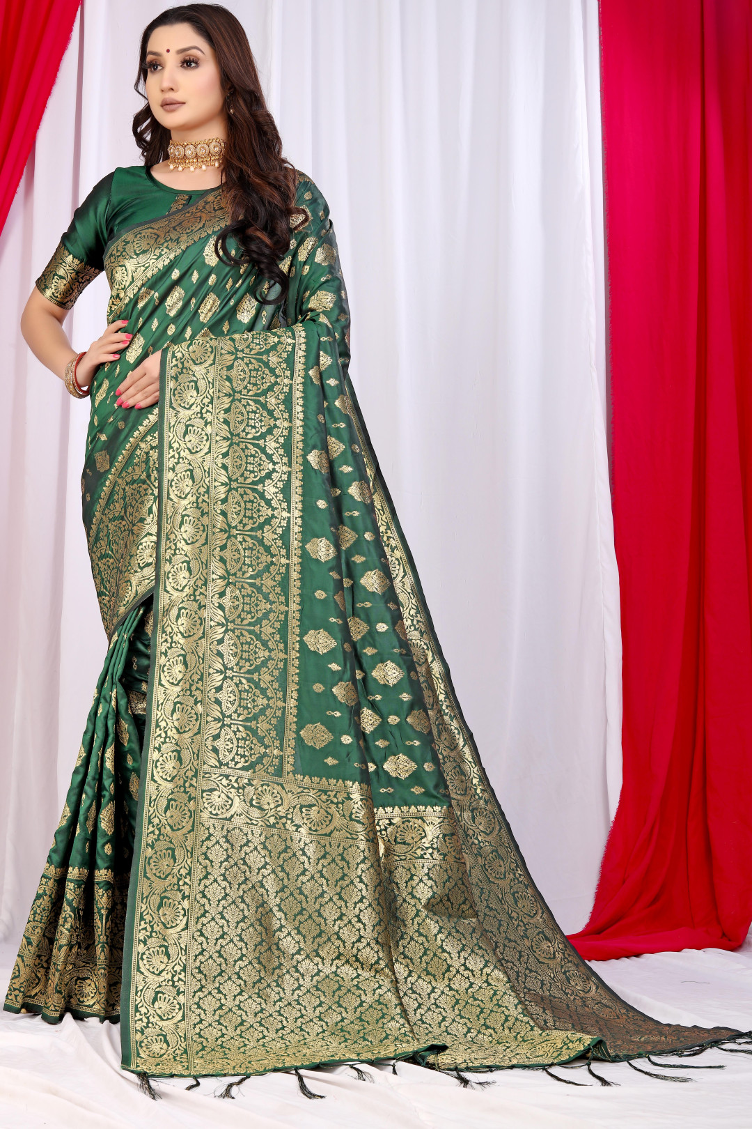Buy FACE DEAL Saree Women Dark Green Silk Blend Banarasi Saree Online at  Best Prices in India - JioMart.