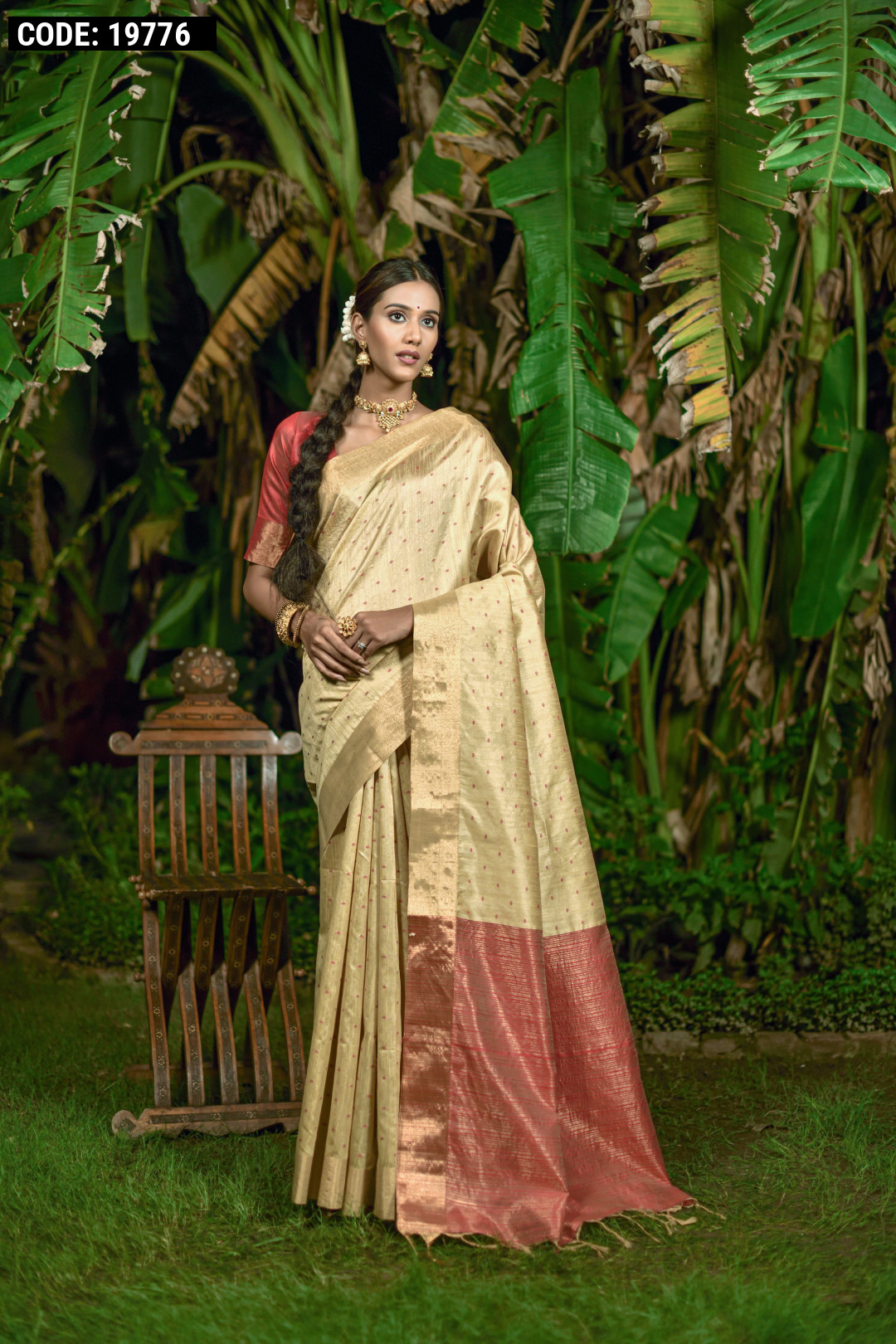 KC180068 - Linen Cotton Saree with Zari Border