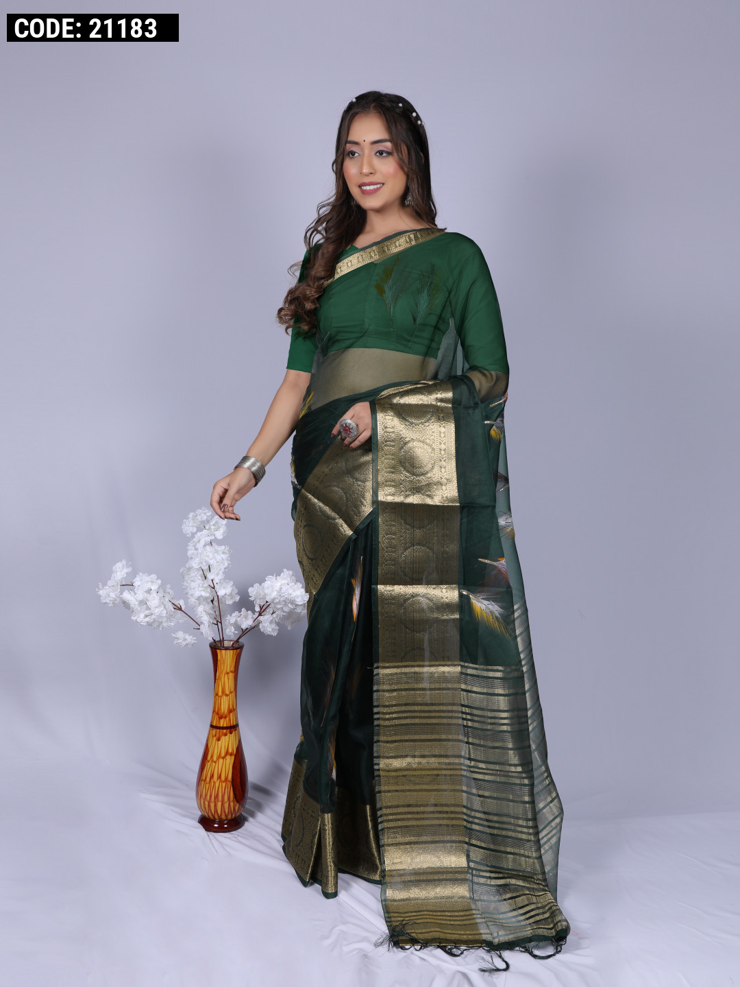 Buy Dark Green Woven Work Banarasi Silk Saree Festive Wear Online at Best  Price | Cbazaar