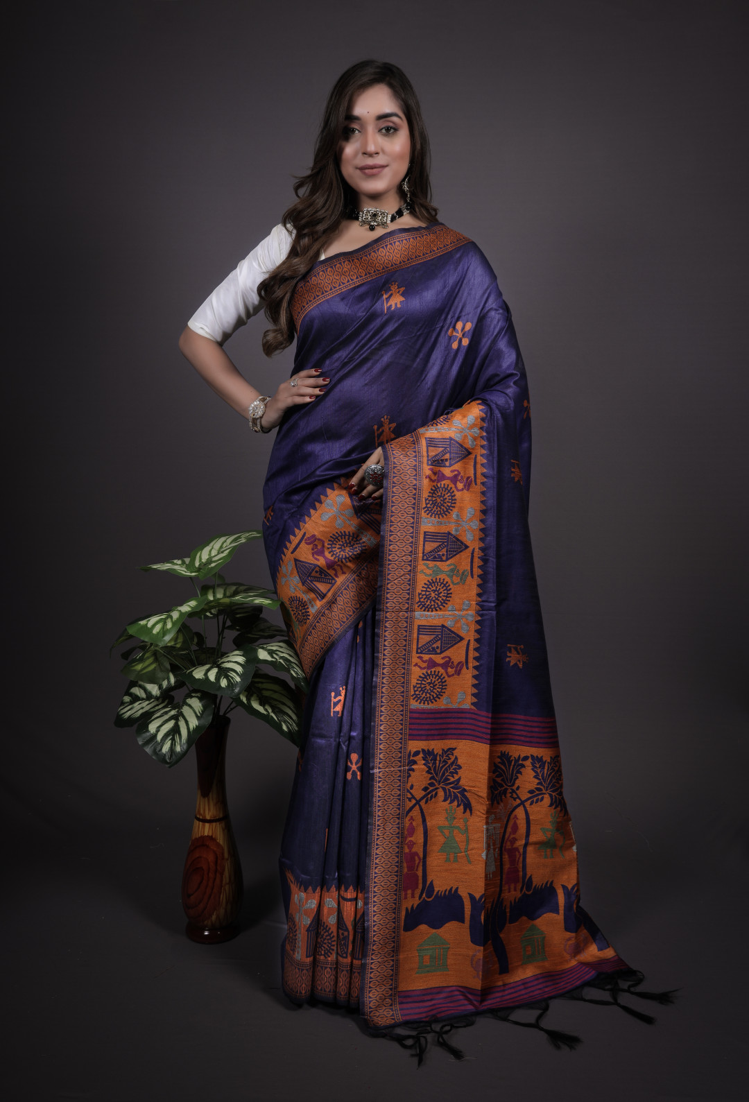 Navy blue color handloom raw silk saree with zari woven work