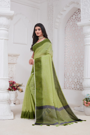 Handloom Pista Green Katan Silk Scallop Border Banarasi Saree With Pur –  WeaverStory