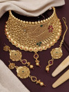 Golden Choker Necklace Set In Embossed Detailing