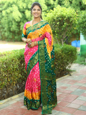 Get Creative with Your Two Color (aka Double Color) Sarees! • Keep Me  Stylish | Indian saree blouses designs, Saree models, Sarees for girls