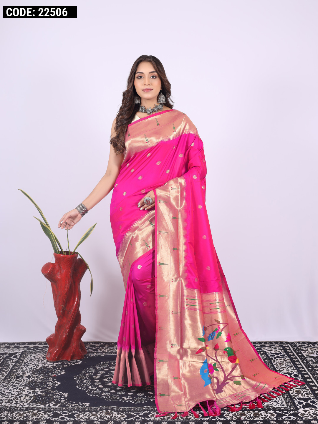 Wedding Wear 7 Colour Soft Pure Silk Paithani Saree With Beautiful Weaving  Rich Pallu Saree, 5.5 m (Separate Blouse Piece) at Rs 950/piece in Surat