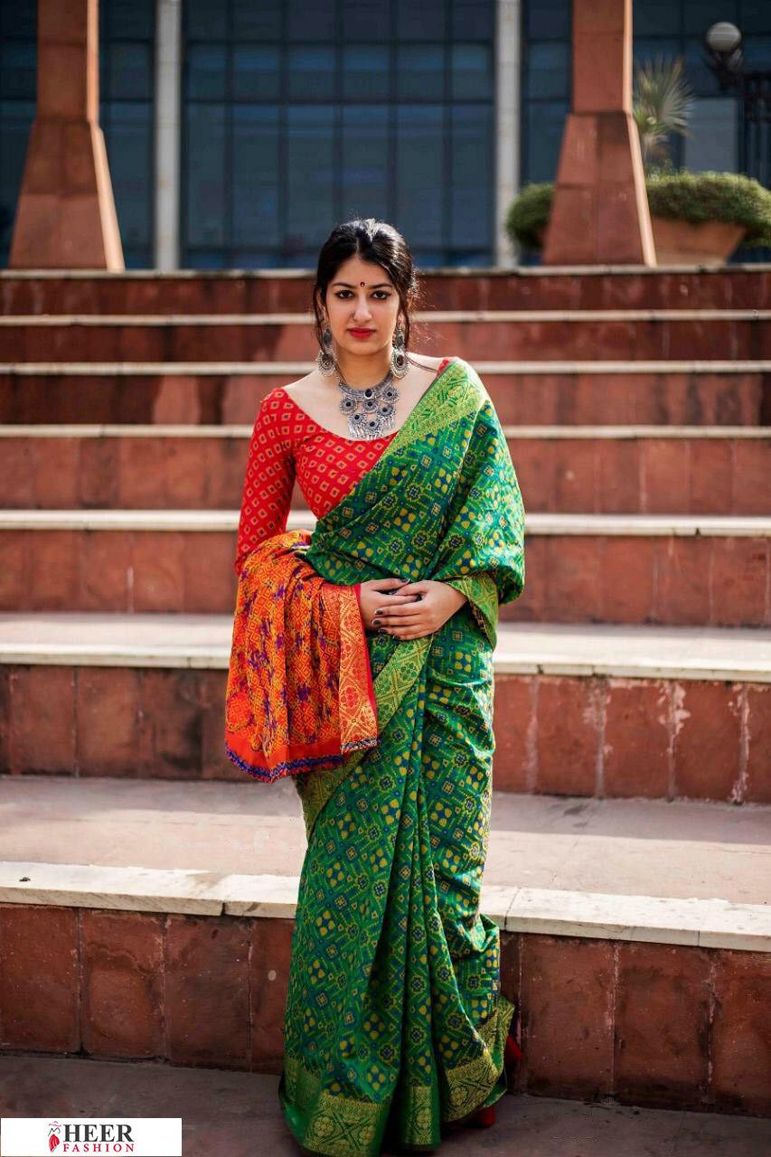 Green color Banarasi silk weaving Patola saree