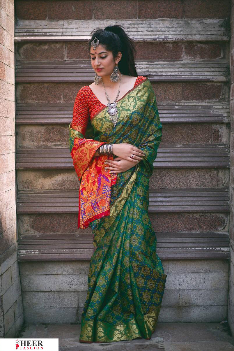 Green color Banarasi silk weaving Patola saree