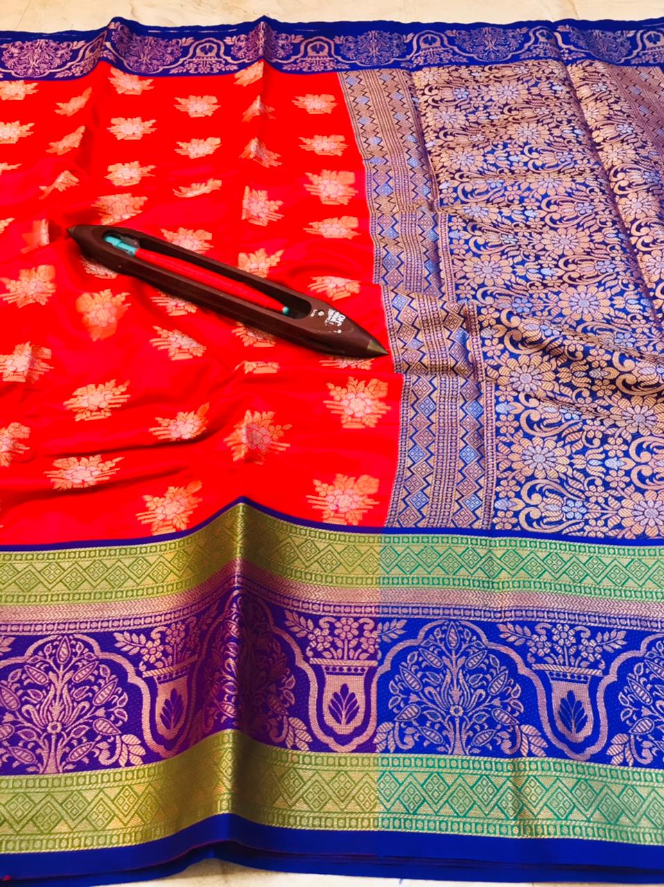 Red color kanchipuram handloom weaving silk saree with zari work