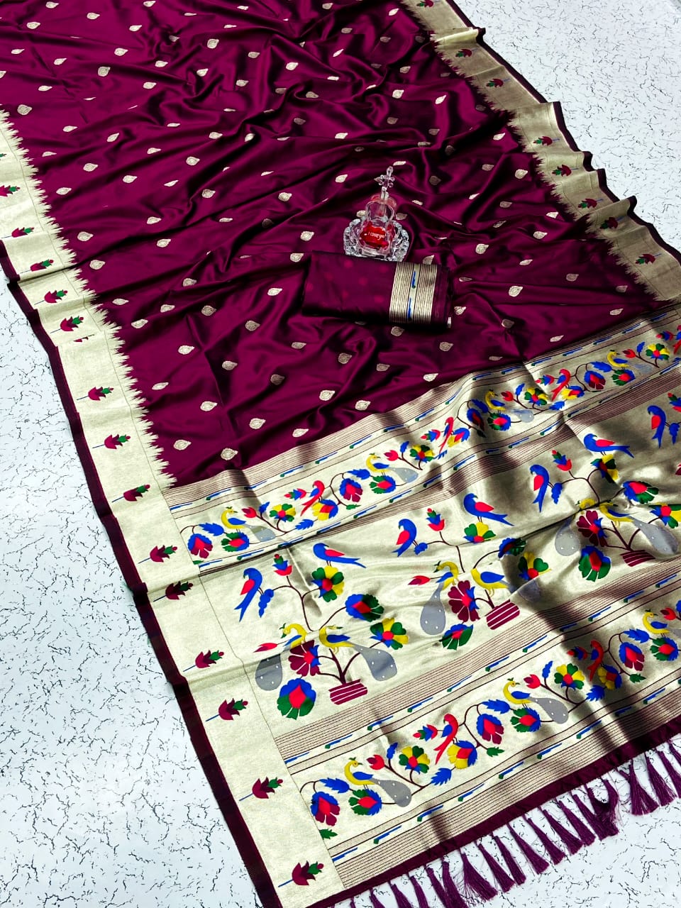 Magenta color pure kanchipuram paithani silk saree with zari work