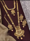 Double layered golden plated necklace set
