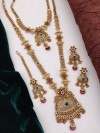 Golden Heavy Necklace Set with Chocker and Maang Tikka