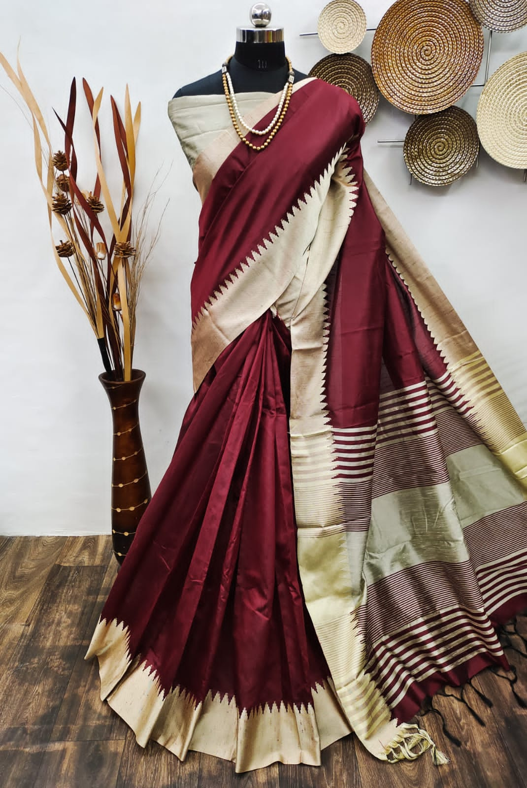 Buy Beautiful Maroon Zari Woven Silk Reception Wear Saree From Ethnic Plus