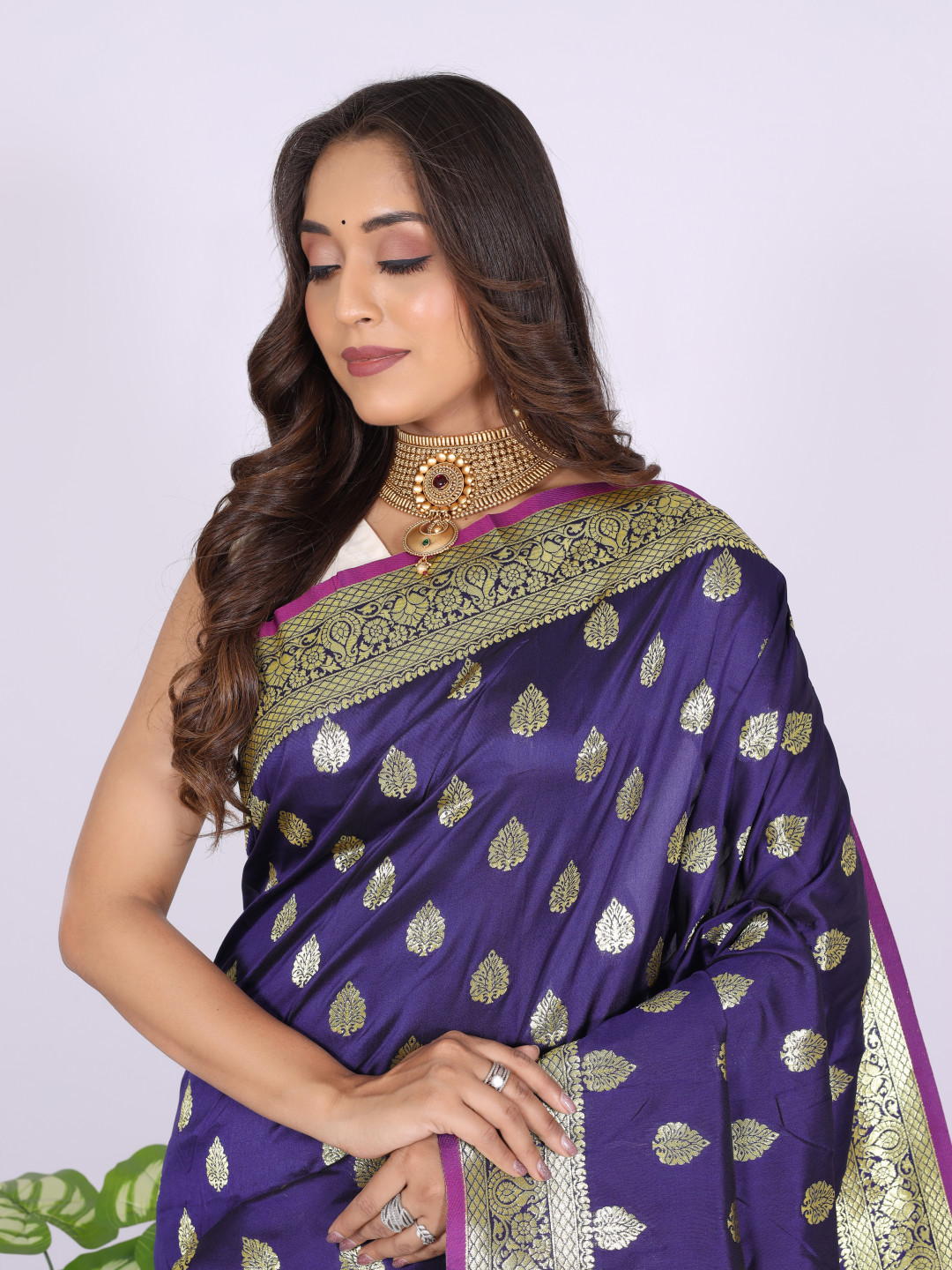 navy-blue-color-pure-banarasi-silk-saree-with-zari-weaving-work