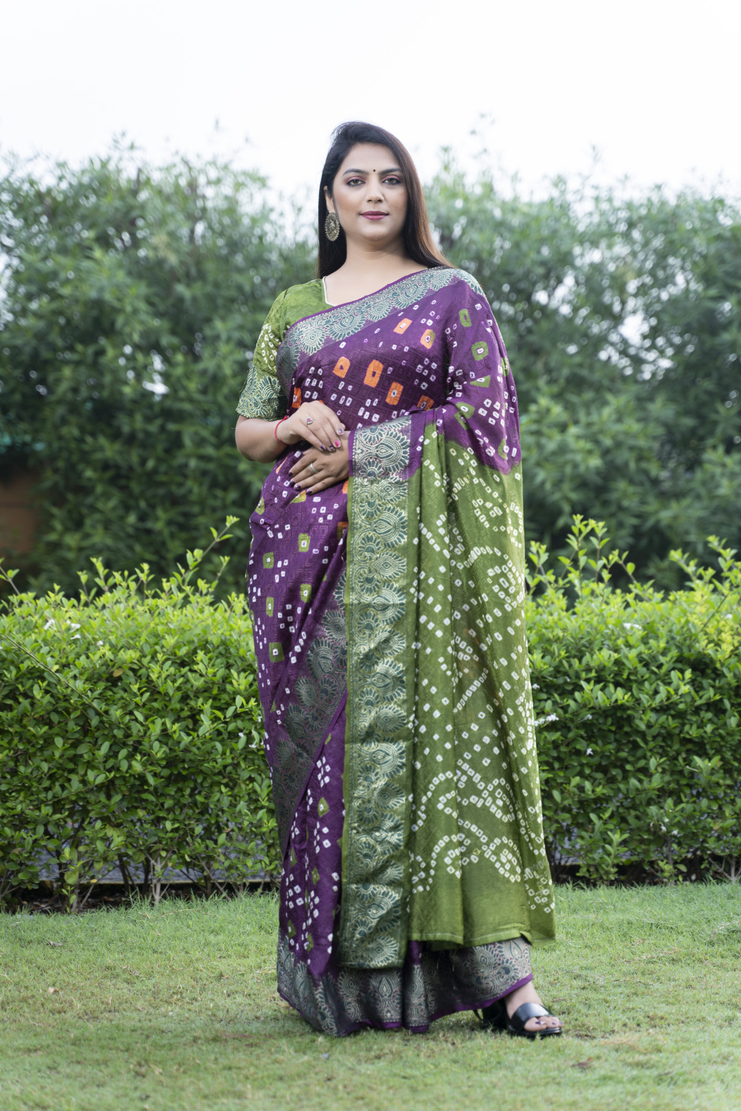 DESIGNER PURE SOFT NAYLON MAGENTA COLOUR WITH COPPER ZARI WEAVING AND BLOUSE