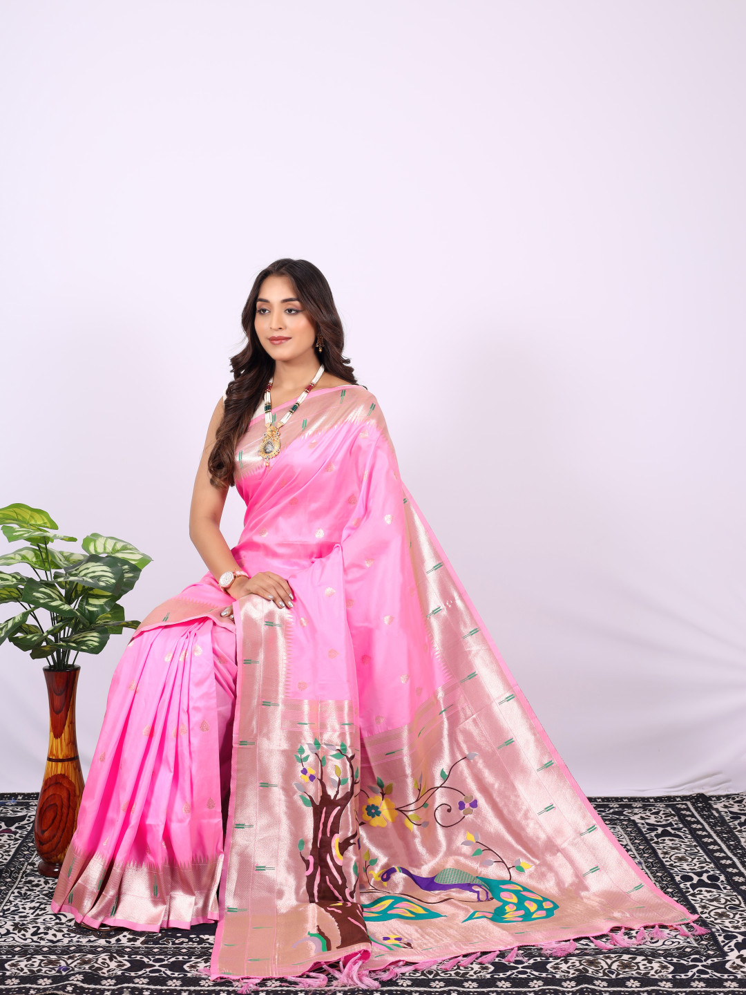 Buy Pink Sarees for Women by Indie Picks Online | Ajio.com
