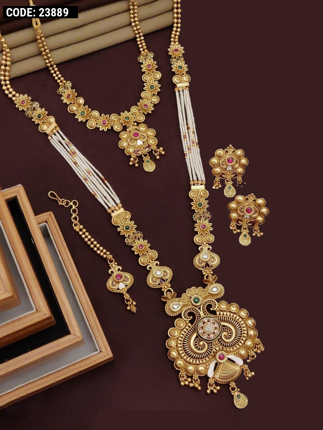 Double Layered Gold Herringbone Chain Necklace | Alexandra Marks Jewelry