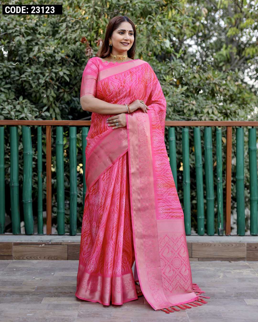 Buy Pink Sarees for Women by SERONA FABRICS Online | Ajio.com