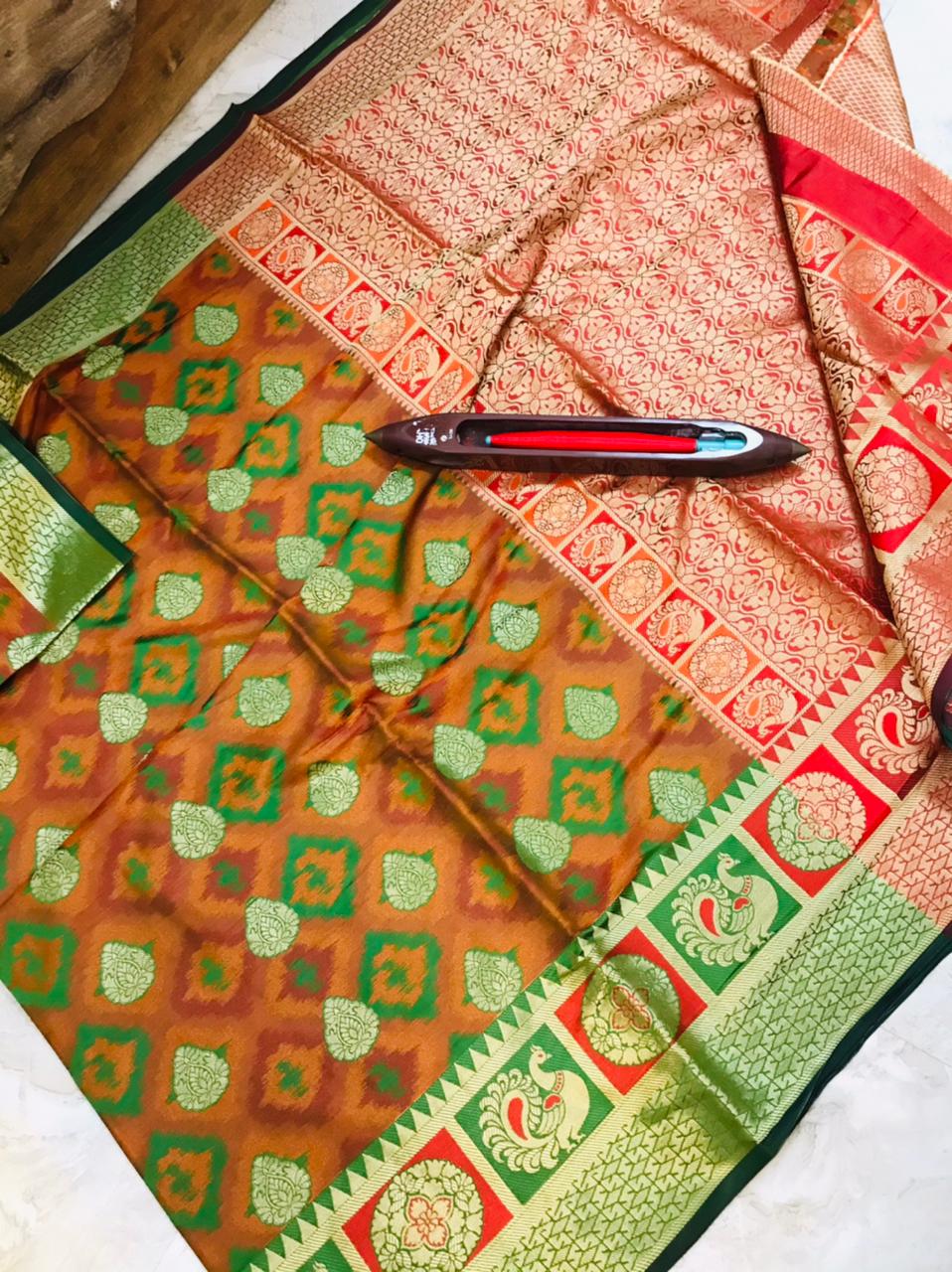 Kanchipuram Handloom Weaving Silk Saree With Rich Contrast Zari pallu