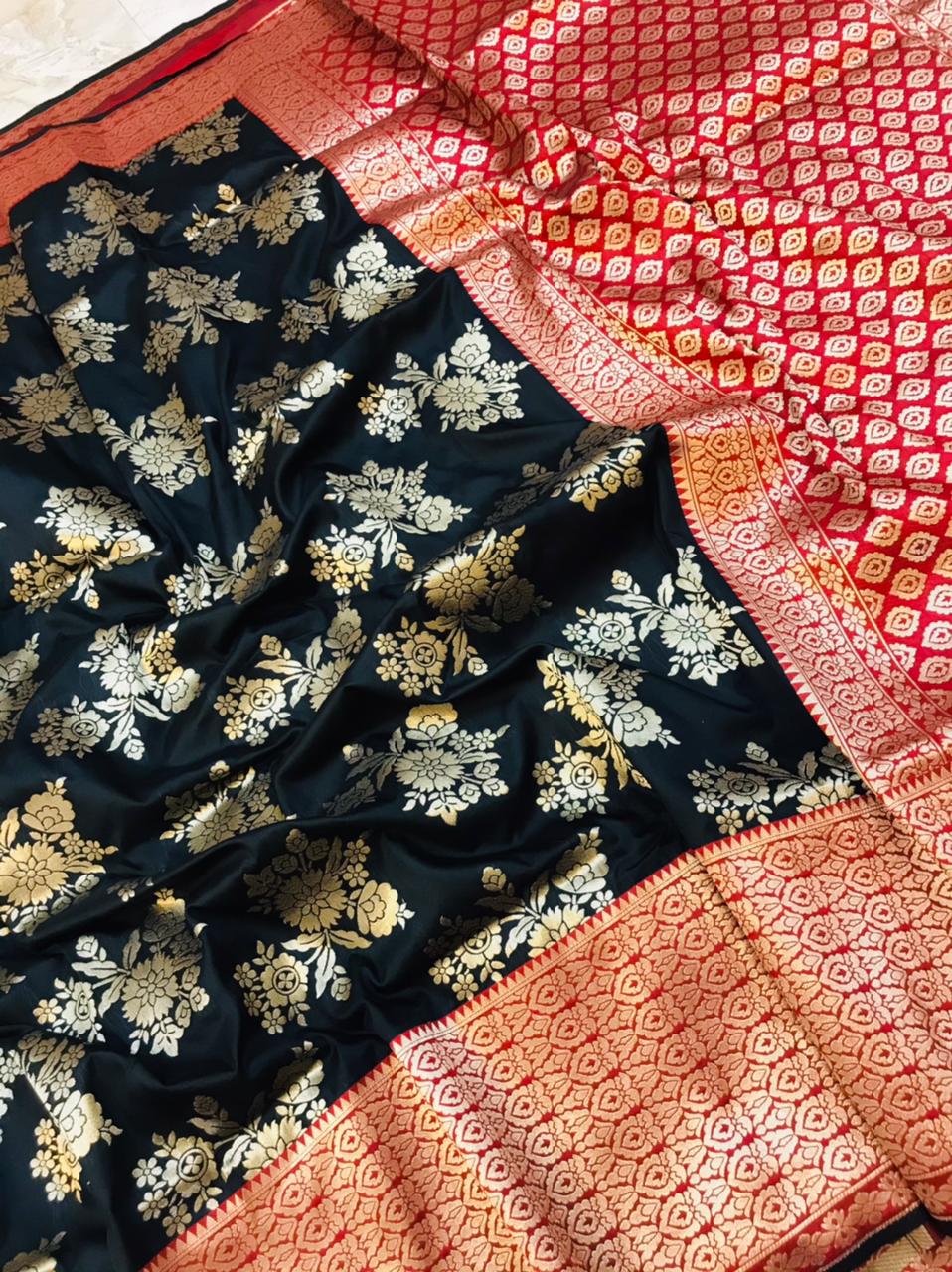 Black color kanchipuram pure silk handloom saree