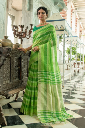 Sarees- Buy sarees online | Heer Fashion