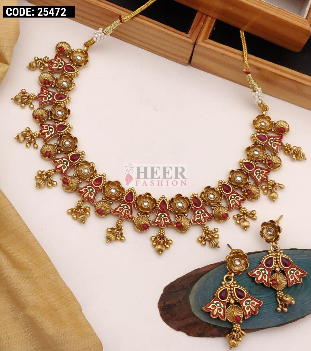 Gold plated hot sale traditional jewellery