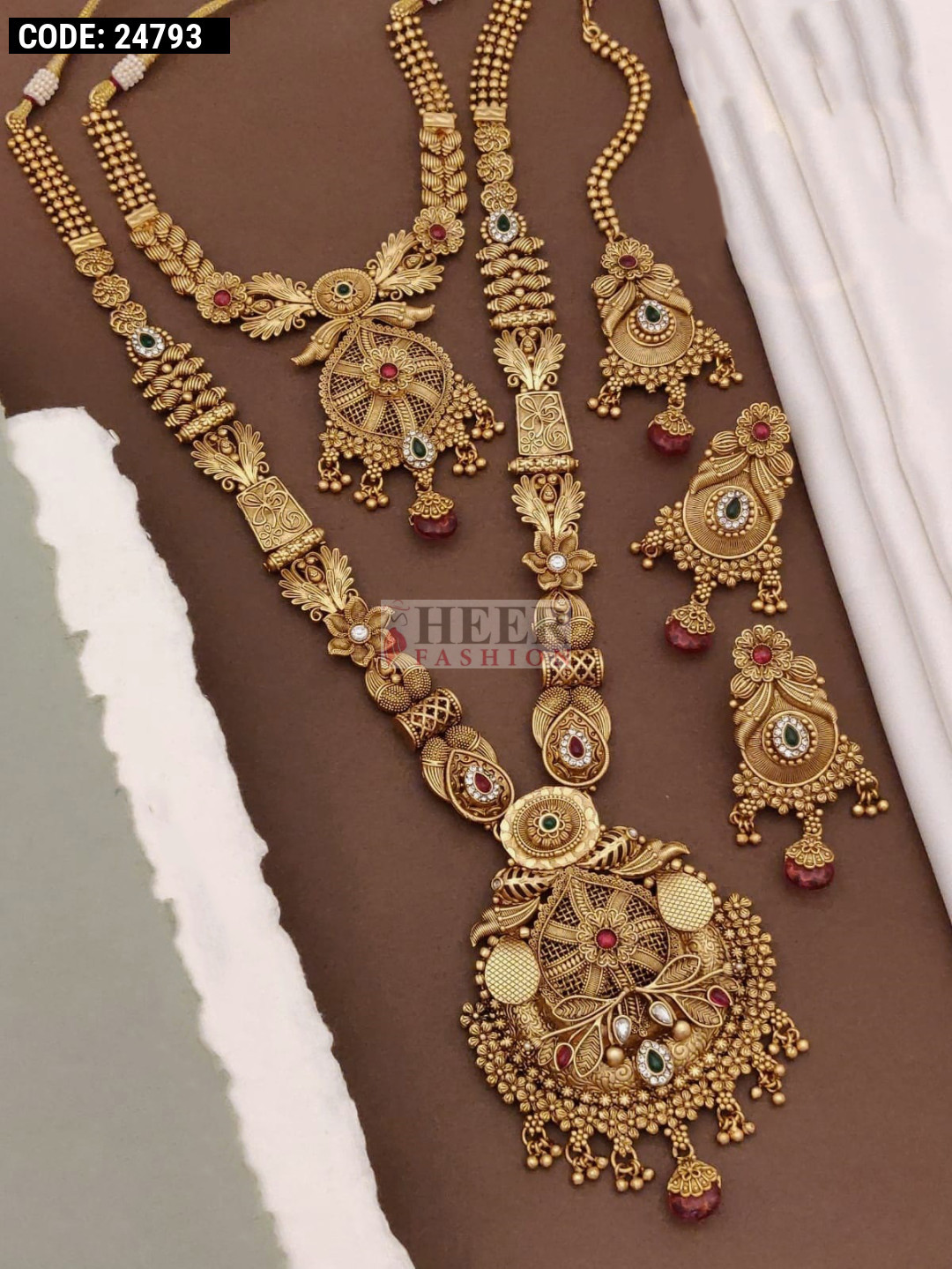 Brass jewel deals set