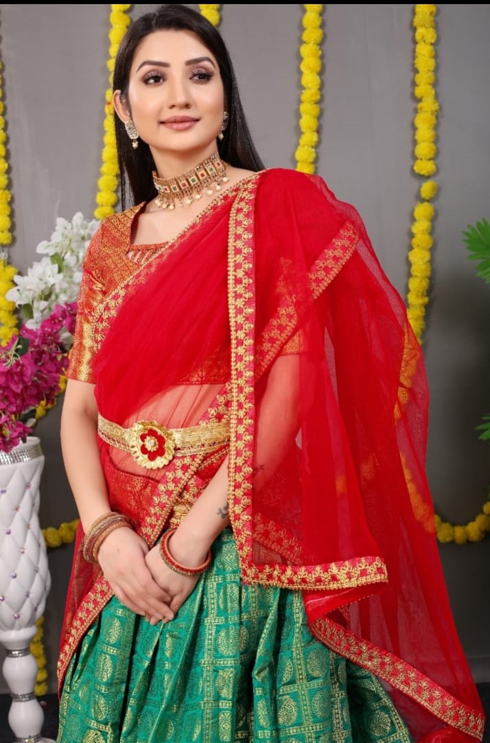 Gajari Kanchipuram Silk Pattu Lehenga For Women – Gajiwala