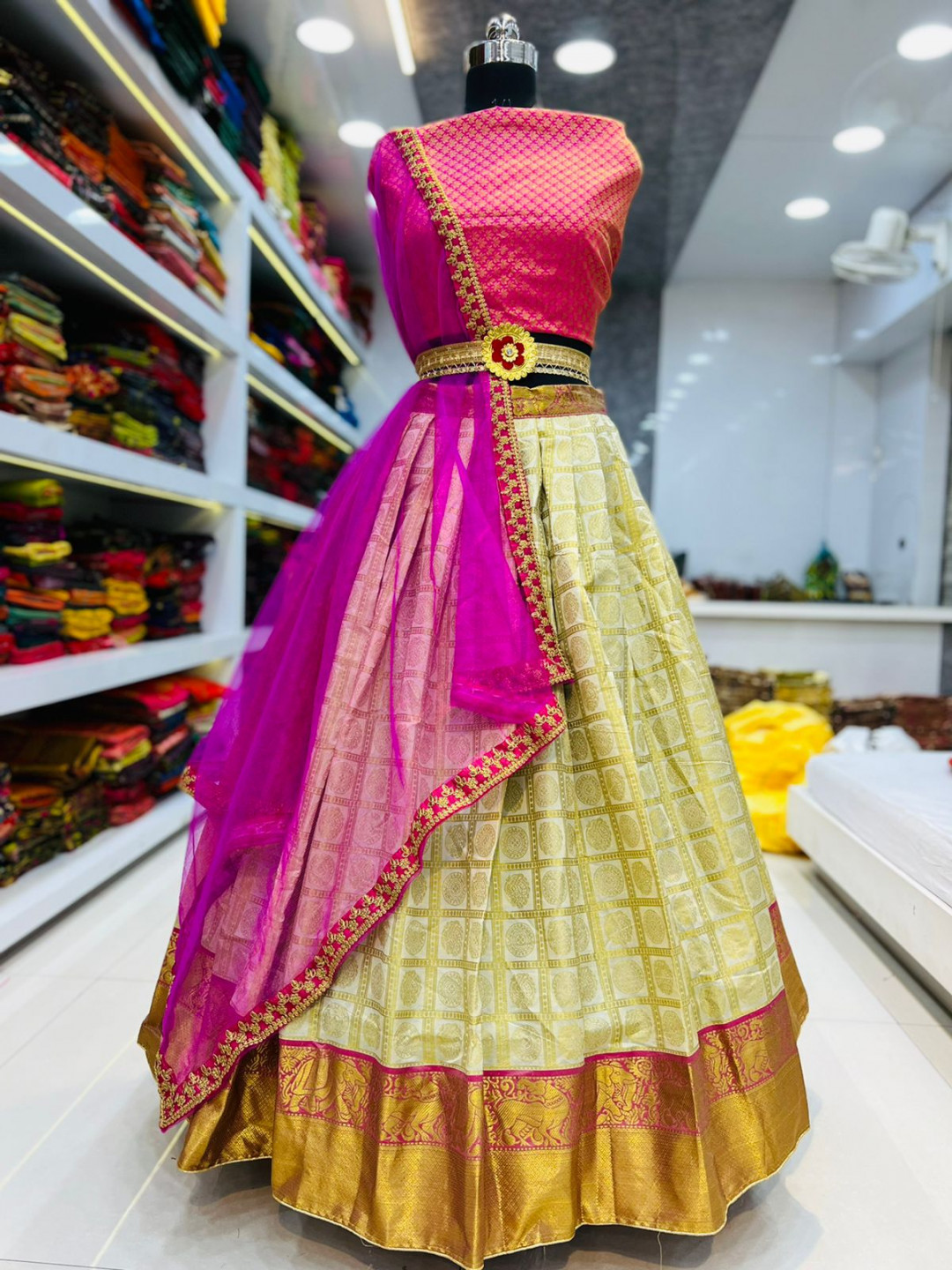 Buy HALFSAREE STUDIO Gold Pure Kanchipuram Silk Zari woven Lehenga Choli  Online at Best Prices in India - JioMart.