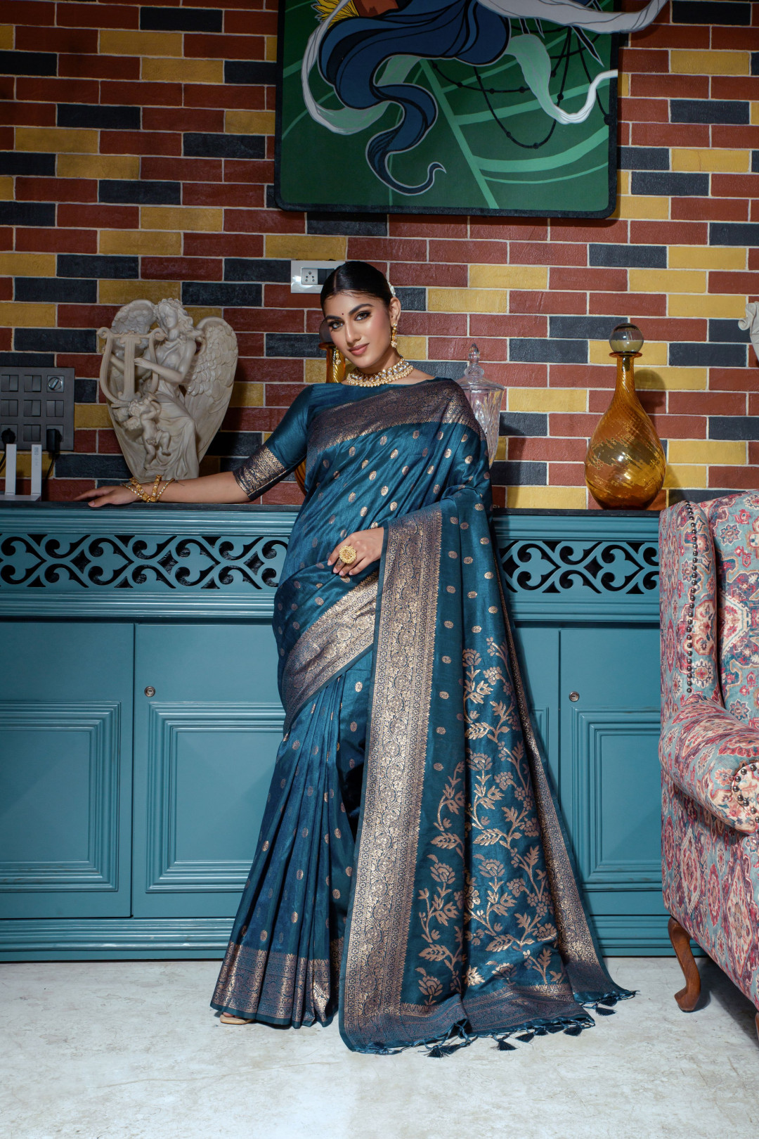 Shaded Blue & Green Designer Embroidered Silk Party Wear Saree | Saira's  Boutique