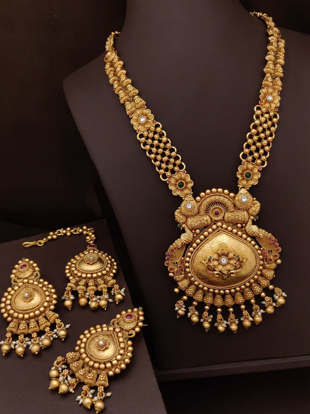 Antique Golden Long Necklace Set