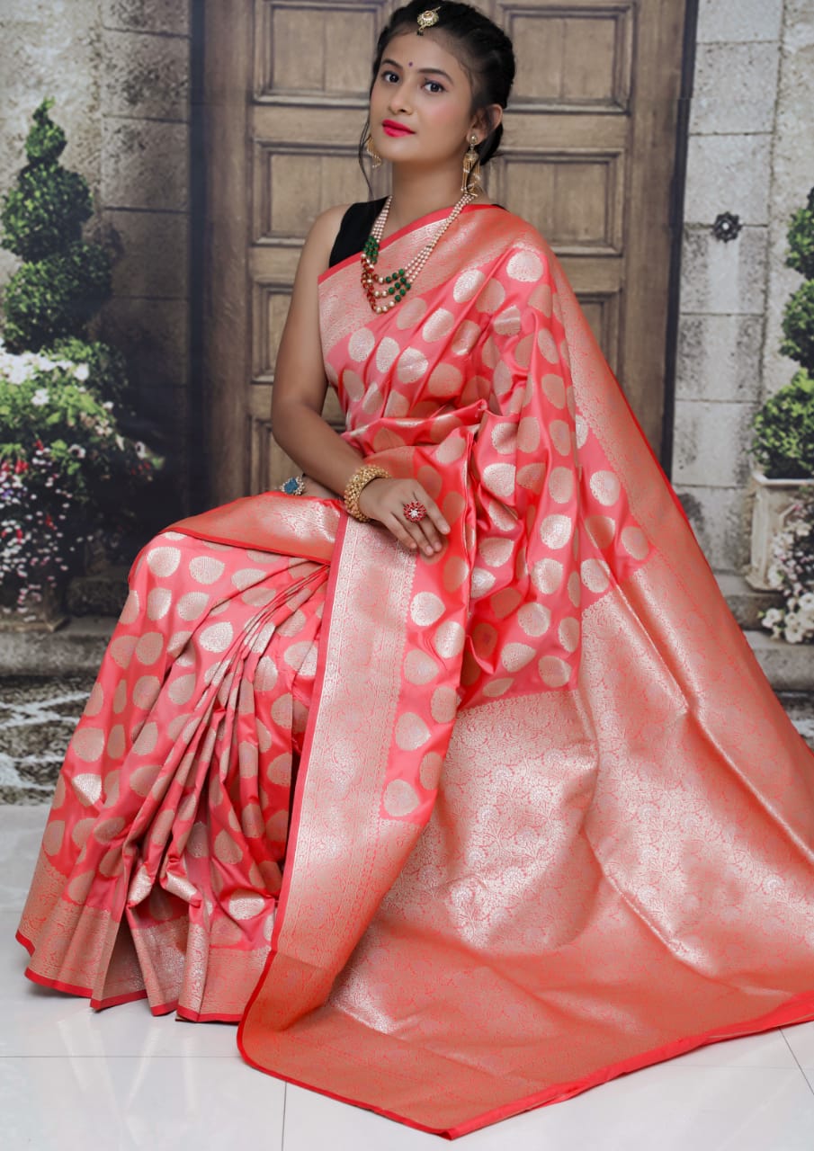 Peach color kanchipuram silk handloom saree with zari work