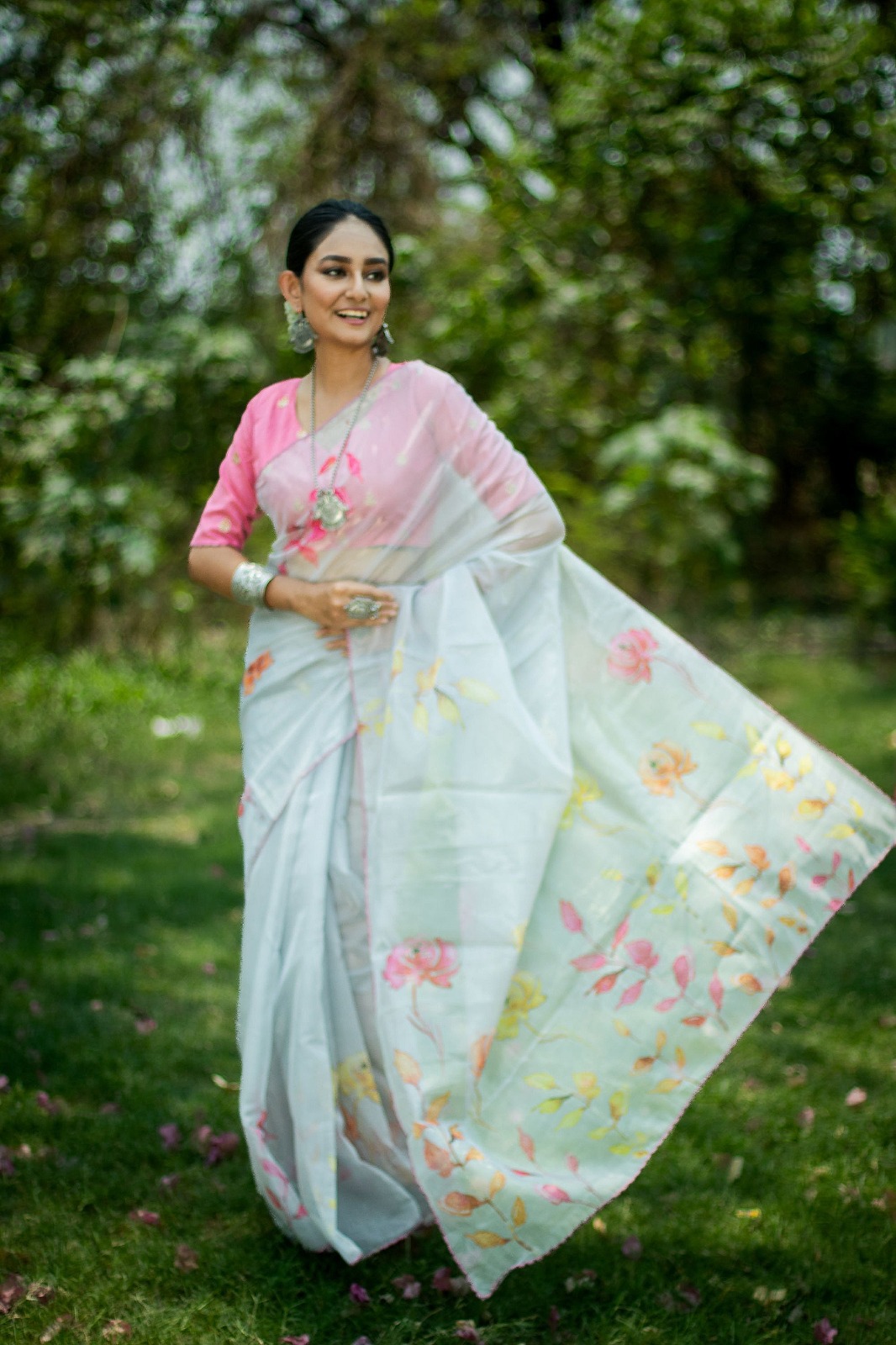 Buy Latest Organza Silk Sarees Online | Singhania's