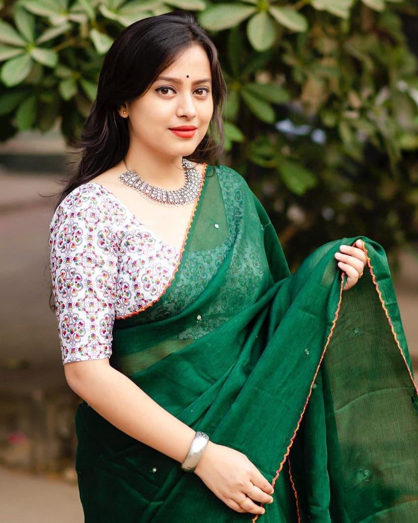 Silk Cotton plain saree with vibrant color combination and pompom lace in  pallu- 61027A * Sale 50% Off* | Swadeshi Boutique