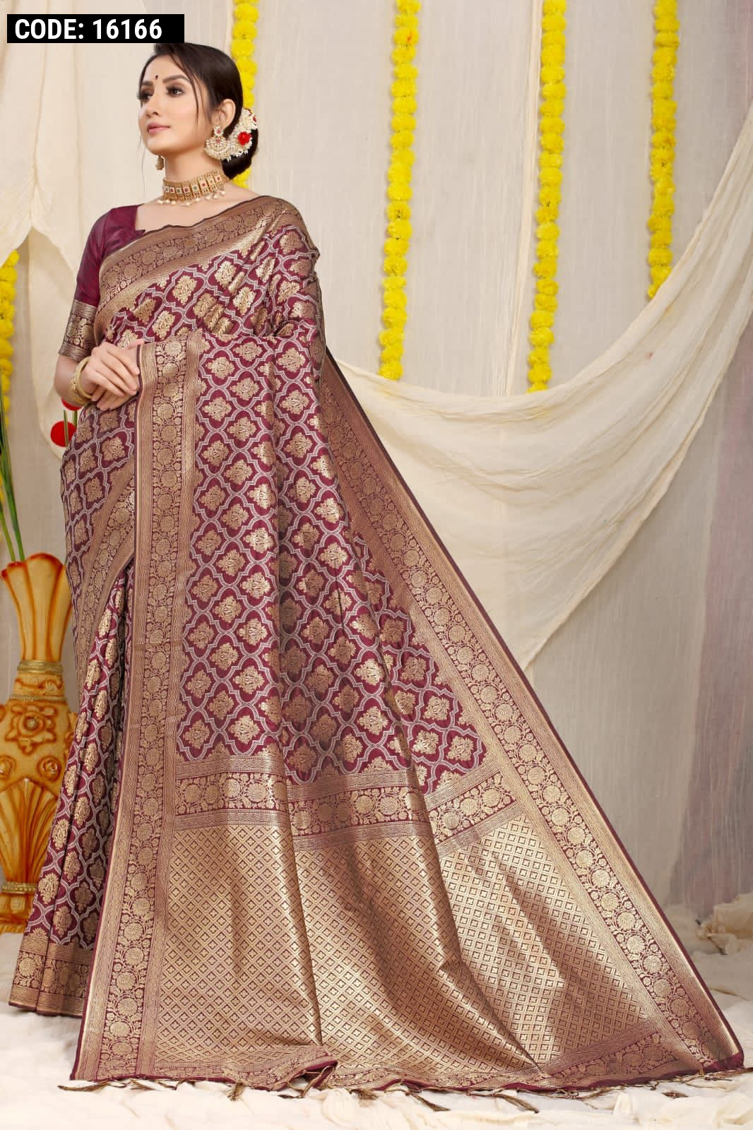 Maroon color designer golden zari border work art silk saree – Cygnus  Fashion
