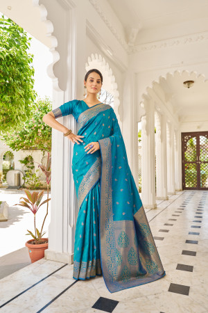 Beckoning Resham Green Pure Silk Saree