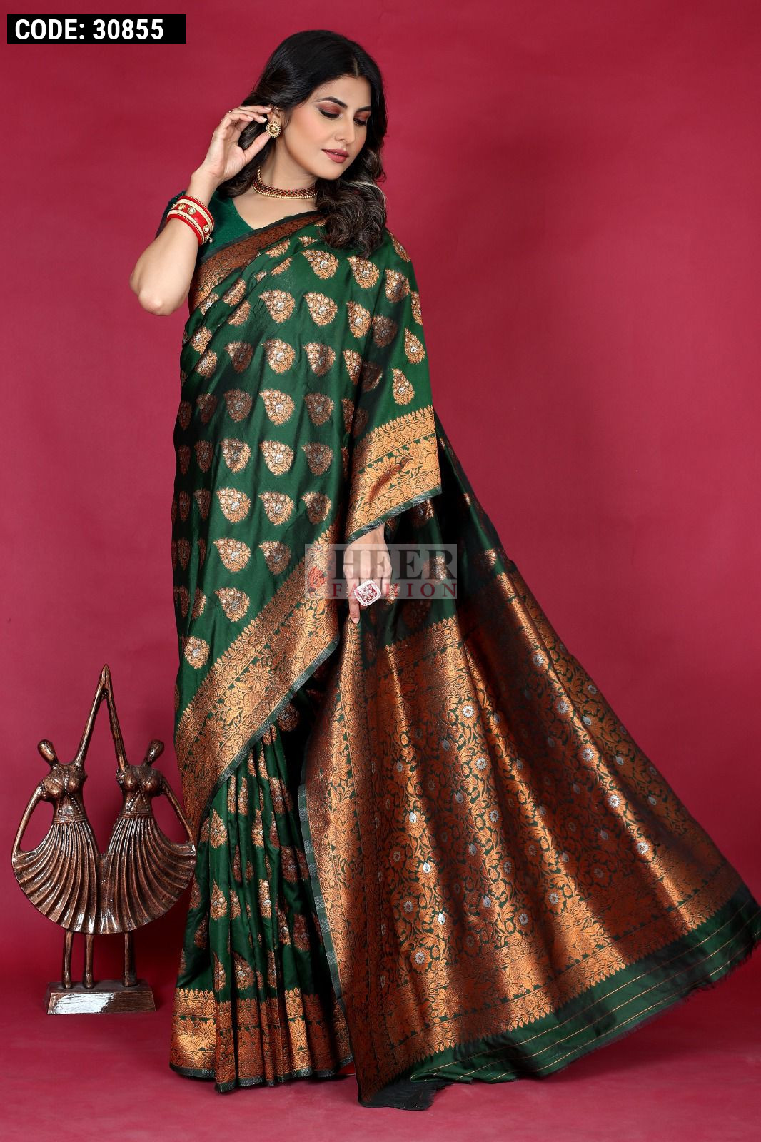 Embroidered Art Silk Saree in Dark Green : SCBA4889