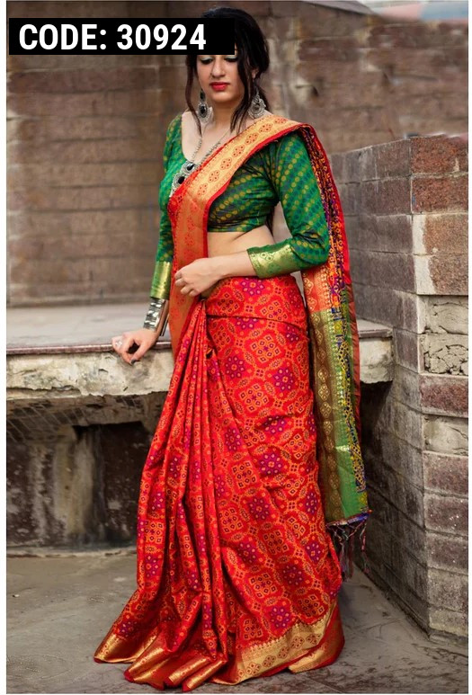 Brides Who Opted For A Traditional Red Banarsi Saree And Nailed The Look |  WedMeGood