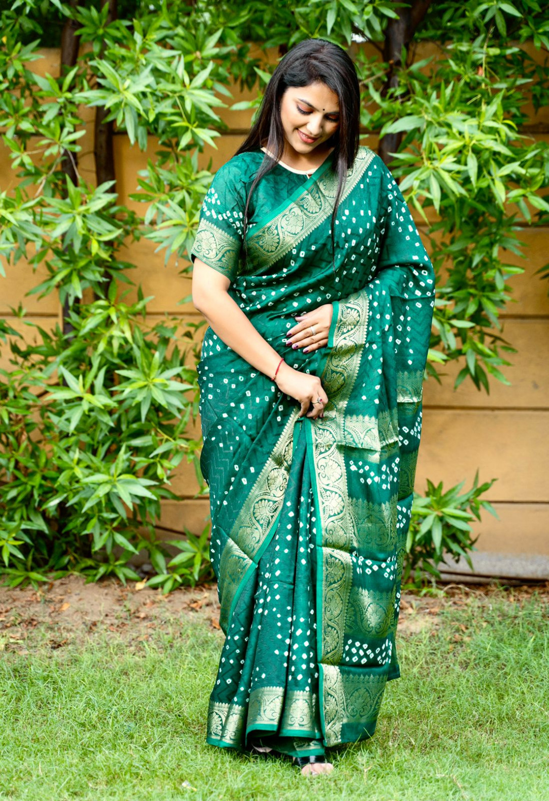Green color pure hand bandhej bandhani saree