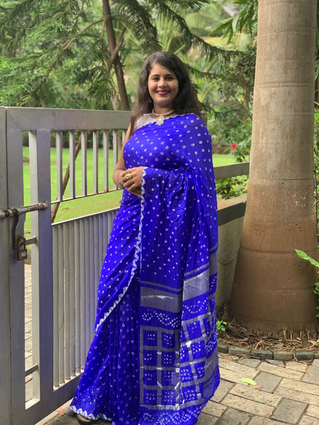 Royal Blue Gaji Silk Bandhani – Balaji Patola