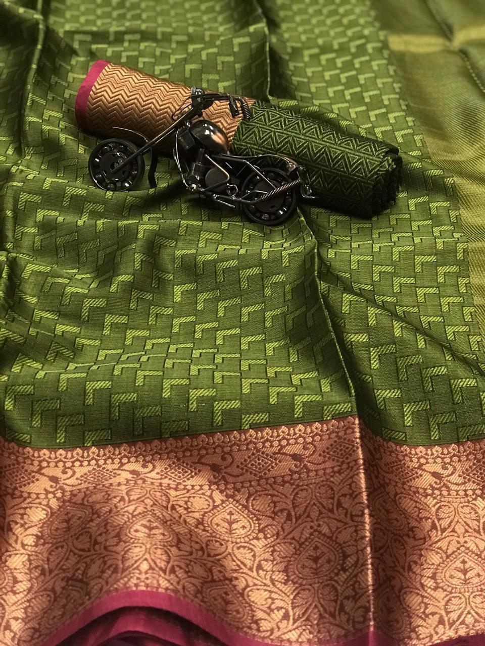 Kora muslin silk saree with rich pallu