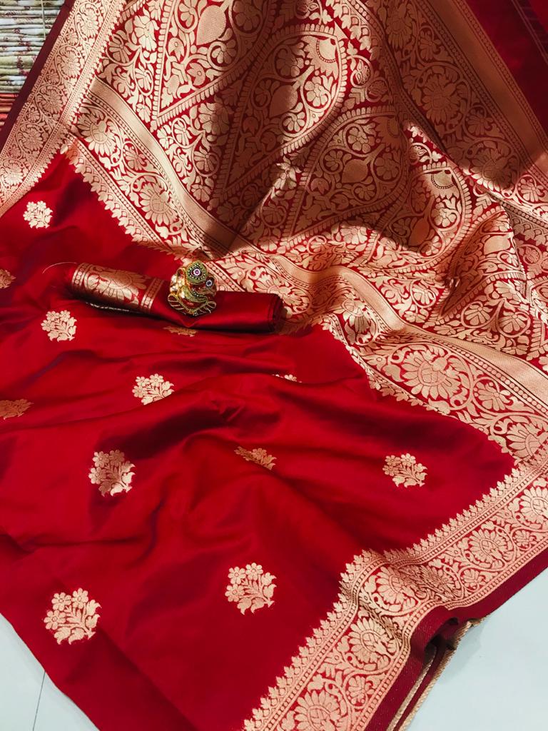 Turmeric Yellow Handloom Cotton Silk Saree with Red Temple Borders wit –  ShopBollyWear.Com