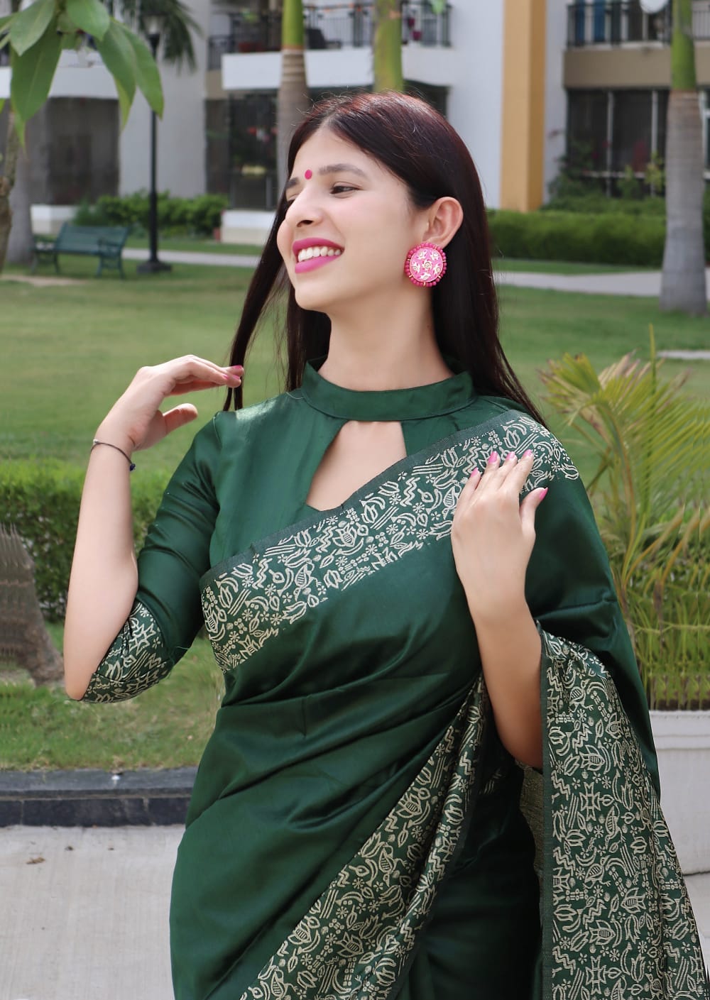 dark-green-color-raw-silk-saree-with-woven-design